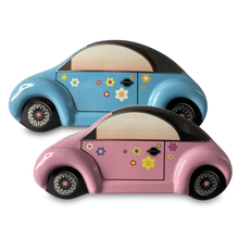 Indlæs billede til gallerivisning 2 mini boble bil dåser, en blå og en pink, set fra siden
